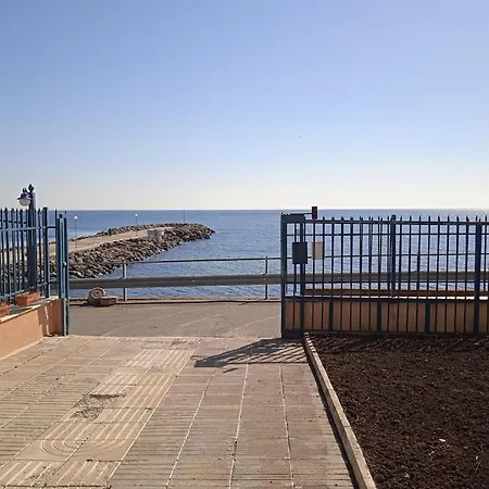 Panorama-chantall-apartment Sea View Daire